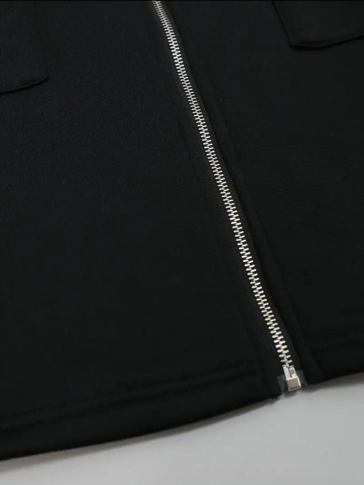 LENA - KAPUZENJACKE MIT BUCHSTABEN-KORDELZUG UND REISSVERSCHLUSS
