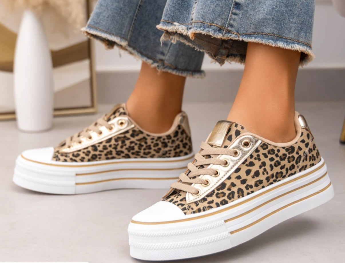 Leo Schnürer Sneaker