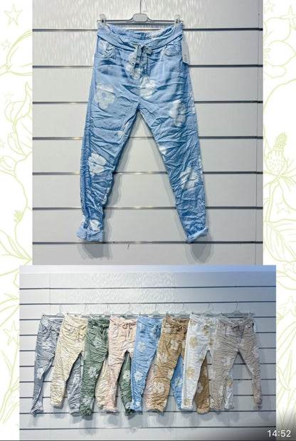 ✨🌸 FRÜHLINGS-ALARM 🌸✨
Unsere neue Shini Hose ist eingetroffen 😍