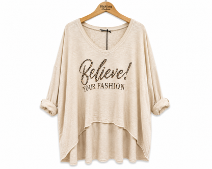 Oversize Shirt „Believe! Your Fashion“ – Stylischer Leo-Print | 4 Farben | One Size