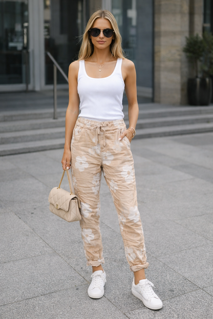 ✨🌸 FRÜHLINGS-ALARM 🌸✨
Unsere neue Shini Hose ist eingetroffen 😍