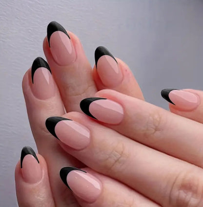 Press on NAILS in 4 Verschiedenen French Farben