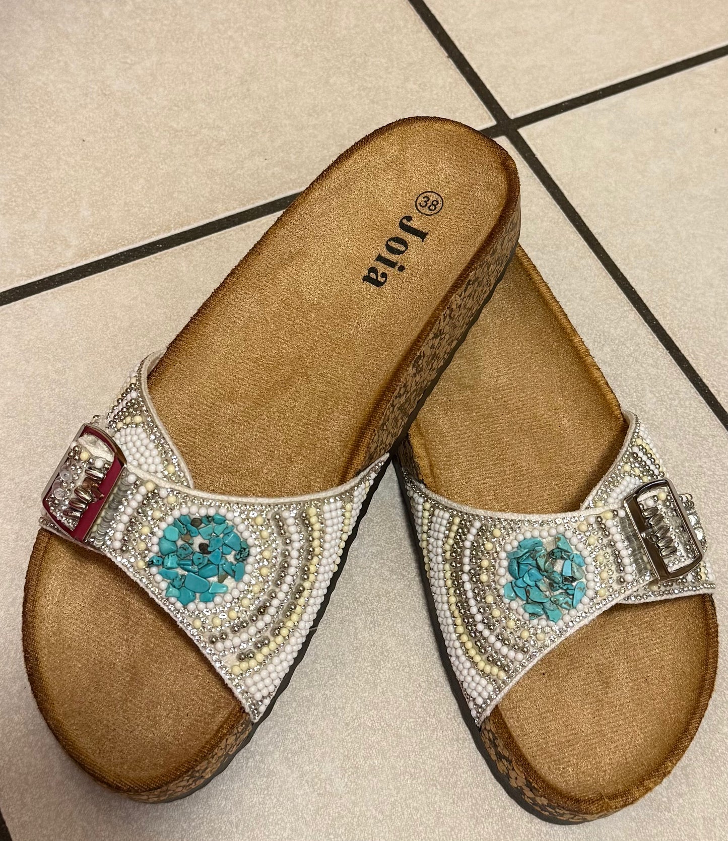 ✨ Eleganz trifft auf Boho-Chic – Deine neuen Lieblingssandalen! ✨