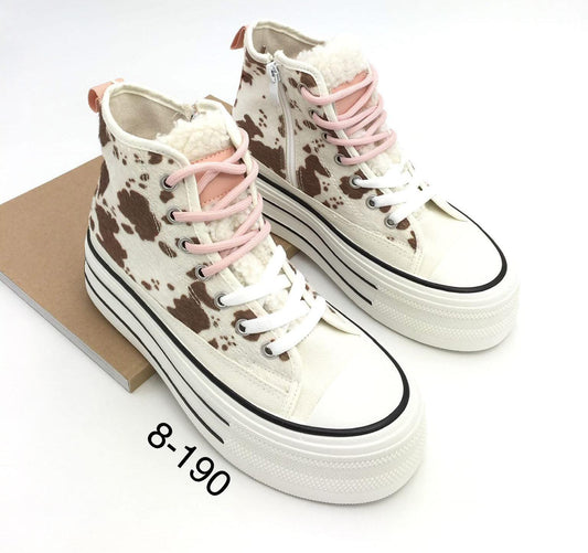 🐄 Chunky Cow-Print Sneaker “Urban Prairie” –