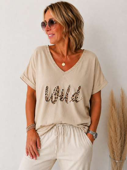Wild V-Neck Shirt - lässiger Leo - Look