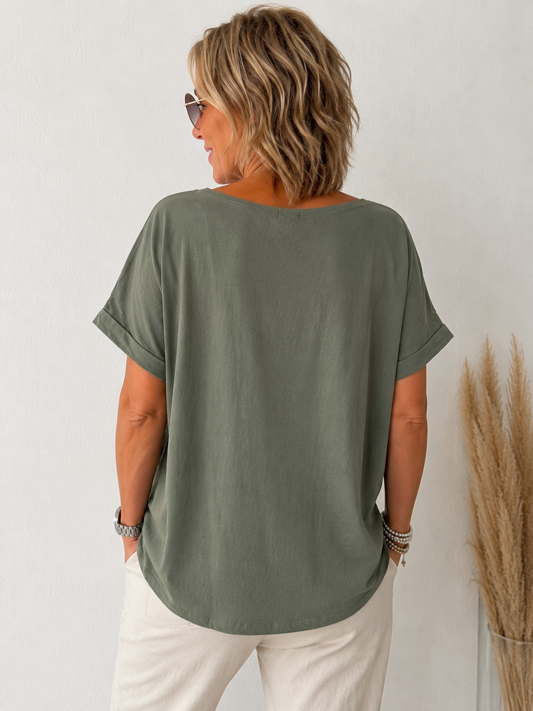 Wild V-Neck Shirt - lässiger Leo - Look