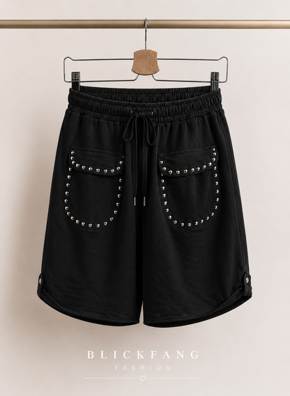 Sweat Short mit Nieten