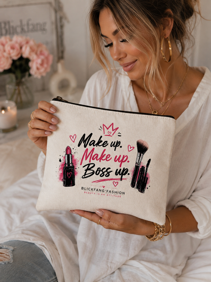 Kosmetiktasche “Make up. Boss up.” – Stylisch, praktisch & ein echter Blickfang