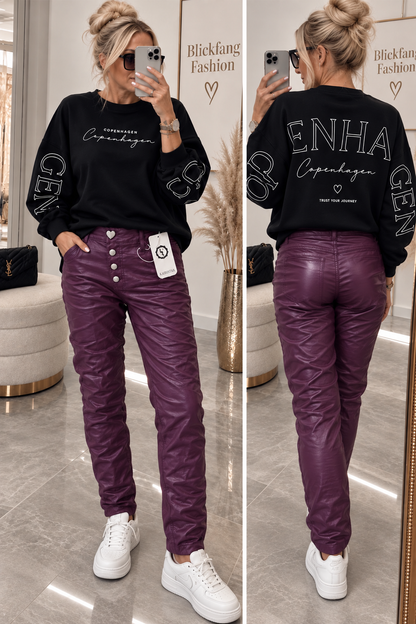 KAROSTAR Kunstlederhose – Schmuckknöpfe & Crinkle-Look 💜